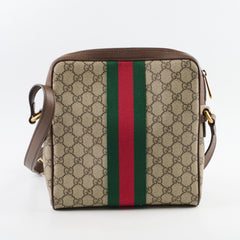 Gucci GG Surpreme Messenger Bag Beige