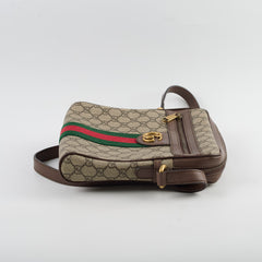 Gucci GG Surpreme Messenger Bag Beige
