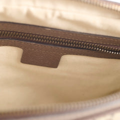 Gucci GG Surpreme Messenger Bag Beige