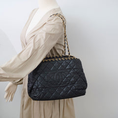 Chanel Chain Tote Bag 16 Series