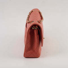 Chanel Medium/Large 24k plated caviar classic flap salmon
