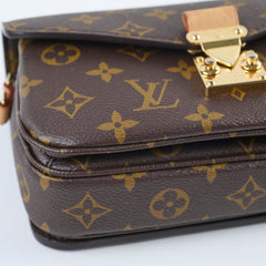 Louis Vuitton Pochette Metis East West Mongram