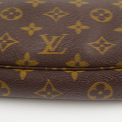 Louis Vuitton Pochette Accessoires Monogram