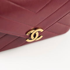 Chanel Seasonal Crossbody Lambskin Burgundy