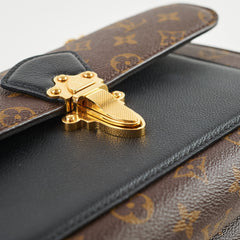 Louis Vuitton Victoire Monogram
