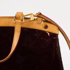 Louis Vuitton Brea Vernis MM Amarante