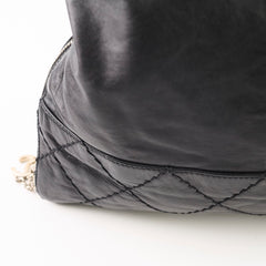Chanel Diamond Stitched Expandable Leather Zip Tote Blacke