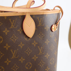 Louis Vuitton Neverfull MM Monogram with Pouch