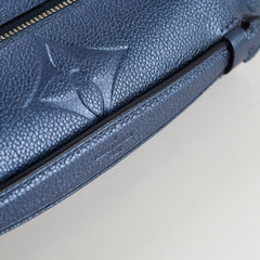 Louis Vuitton Pochette Metis Navy Nacre Metallic Empeinte