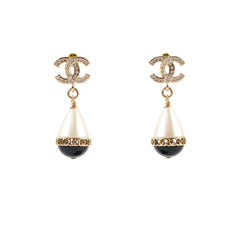 Chanel CC Logo Pearl Earrings