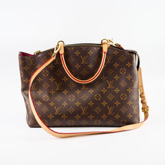 Louis Vuitton Grand Palais Monogram