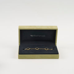Van Cleef & Arpels Vintage 5 Motifs Onyx Bracelet 2024