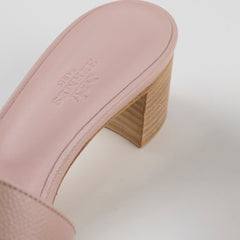 Hemes Oasis Sandals Rose Porcelaine Size 37.5