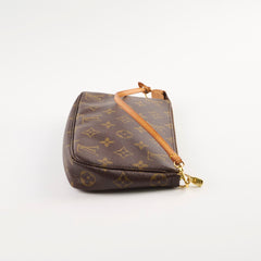 Louis Vuitton Pochette Accessoires Monogram (Old Version)