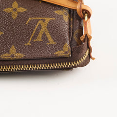 Louis Vuitton Pochette Accessoires Monogram (Old Version)