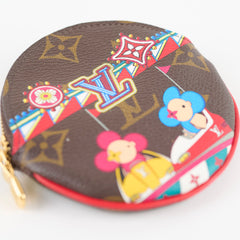 Louis Vuitton Round Coin Purse 2020 Vivienne Christmas Animation