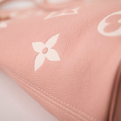 Louis Vuitton Neverfull MM Giant Monogram Empreinte Rose Trianon