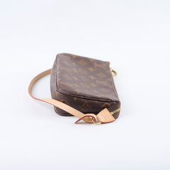 Louis Vuitton Pochette Accessories