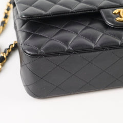 Chanel Lambskin Medium Classic Flap Black
