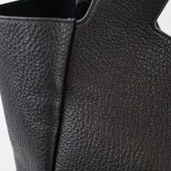 Saint Laurent Le 5 A7 Black Shoulder Bag