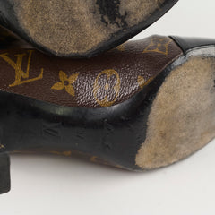 Louis Vuitton Monogram Boots Size 37