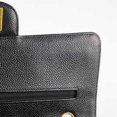 Chanel Caviar Medium Medium/Large Classic Flap