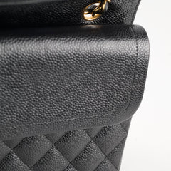 Chanel Caviar Medium Medium/Large Classic Flap