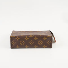 Louis Vuitton Toiletry Pouch 19 Monogram