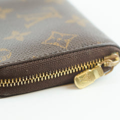 Louis Vuitton Zip Wallet Monogram