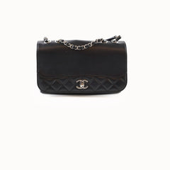 Chanel Tramezzo Flap Bag Black 22 Series
