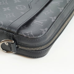 Louis Vuitton Trio Messenger bag