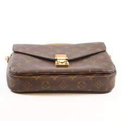 Louis Vuitton Pochette Metis Monogram