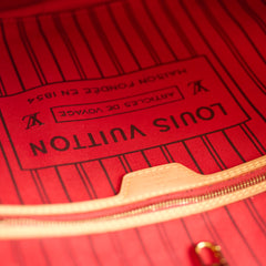 Louis Vuitton Neverfull MM Monogram with Pouch
