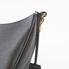 Prada Re-Edition 2005 Saffiano Black