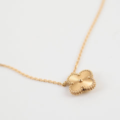 Van Cleef & Arpels Guilloche Yellow Gold 2026