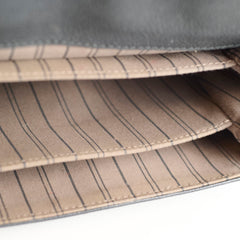 Louis Vuitton Pochette Metis Black Empreinte