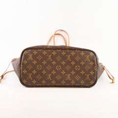 Louis Vuitton Neverfull MM Monogram with Pouch