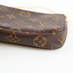 Louis Vuitton Mini Pochette Monogram