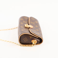 Louis Vuitton Pochette Camille