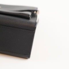 Louis Vuitton Lockme Black BB Chain