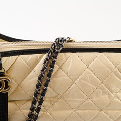 Chanel Medium Gabrielle Beige/Black