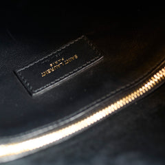 Saint Laurent LE 5 À 7 supple small IN GRAINED LEATHER