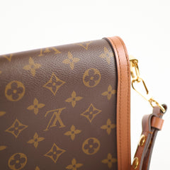 Louis Vuitton Dauphine MM Monogram
