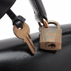 Hermes Kelly 28 Box Noir Q Circle Stamp