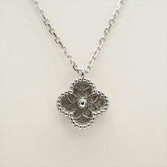 Van Cleef & Arpels Sweet Alhambra diamond Necklace