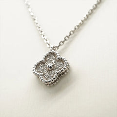 Van Cleef & Arpels Sweet Alhambra diamond Necklace