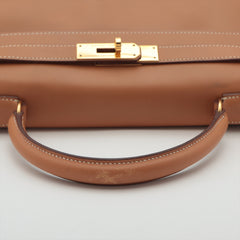 Hermes Kelly 28 Box Calf Gold - V Stamp