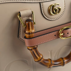 Gucci Diana Medium Bamboo Tote in Beige