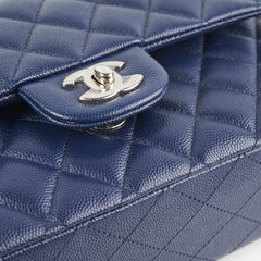 Chanel Caviar M/L Classic Flap Navy