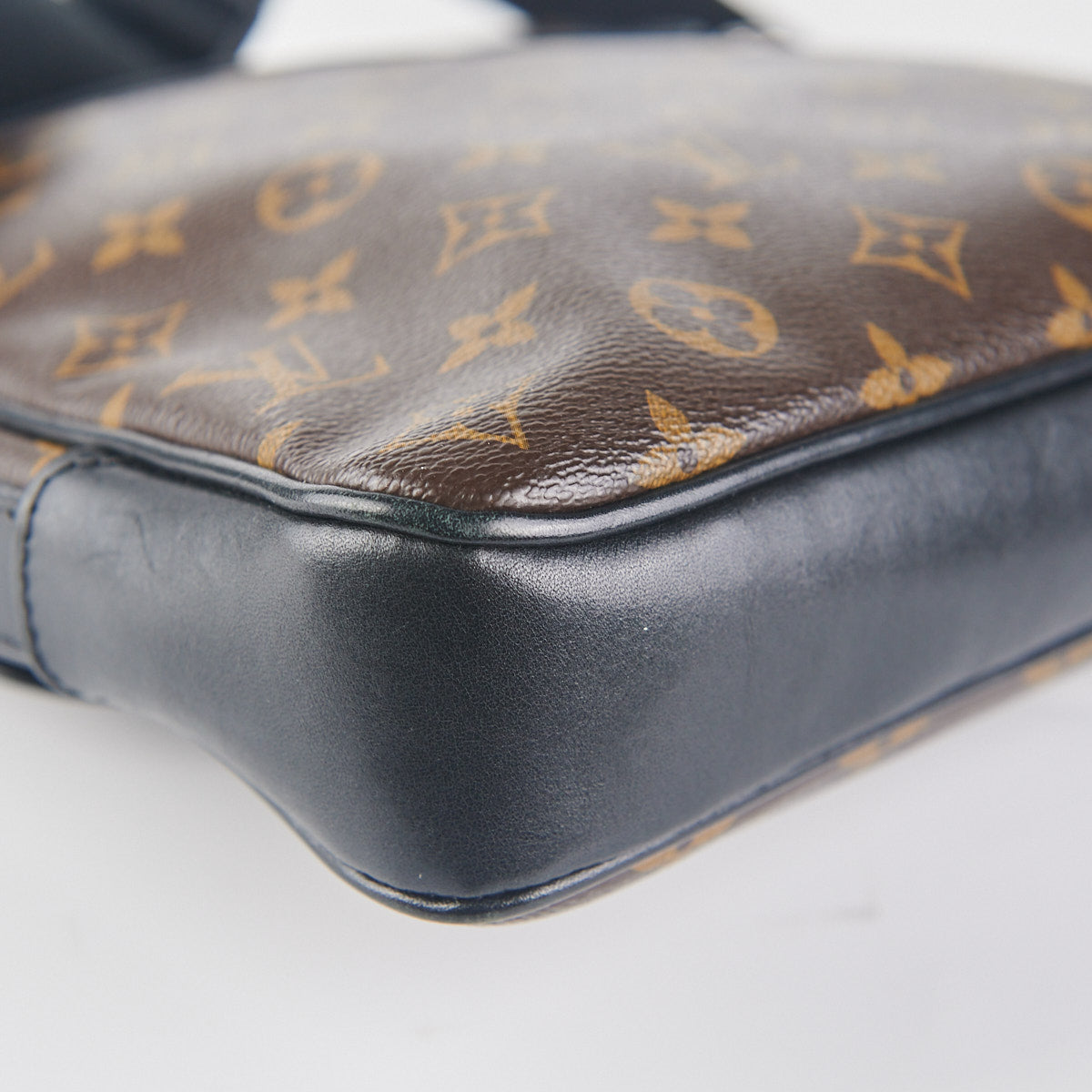 Buy Cheap Louis Vuitton Monogram Macassar Message Bags #999931756 from